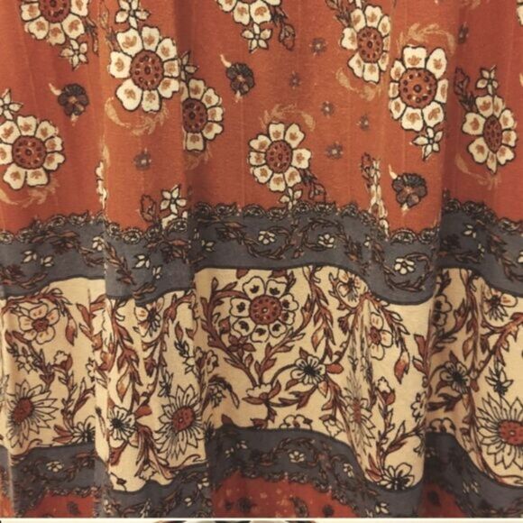 Floral Style&CO square neck short sleeves peasant top plus size. - Picture 3 of 5